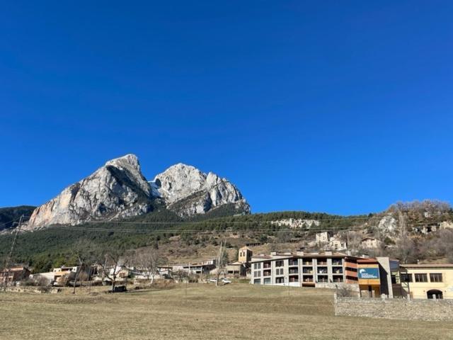 La Cara Nord , Alojamiento Turistico ,Saldes, A Los Pies Del Pedraforca, Apartamento Exterior foto
